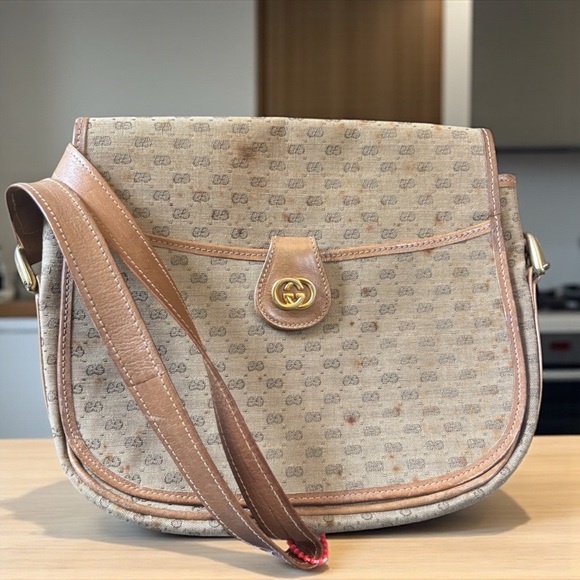 Gucci GG Supreme Monogram Shoulder Bag – Late 1980s Vintage - Picture 1 of 11
